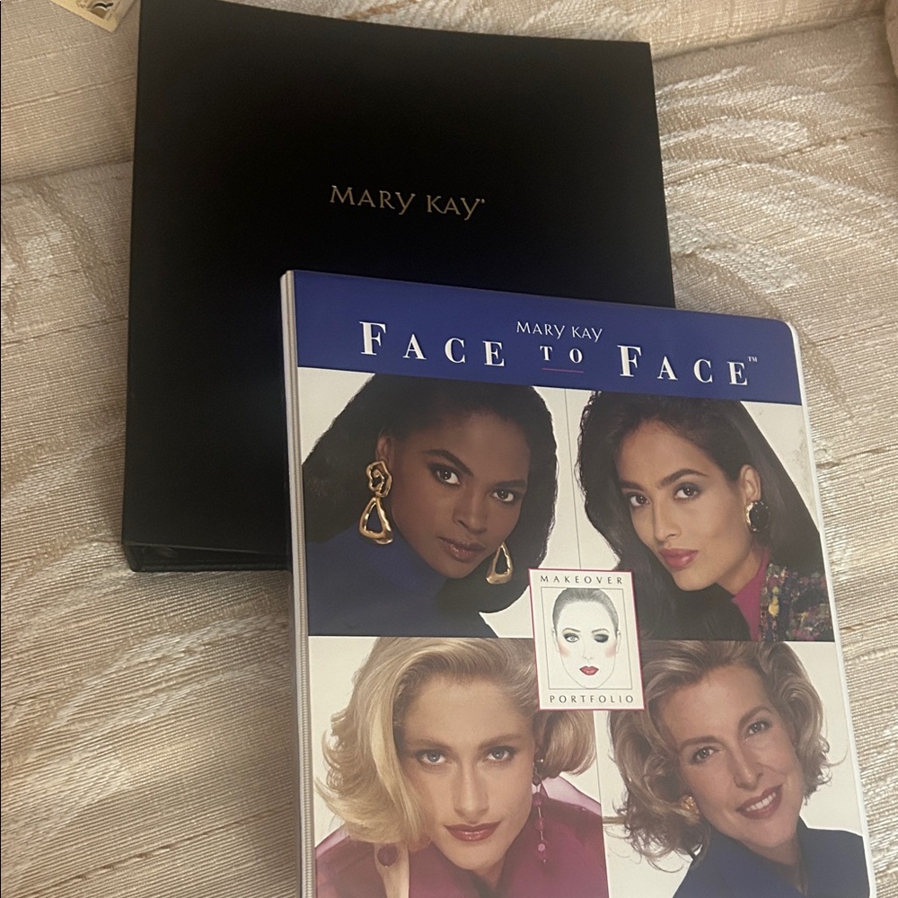 Mary Kay Binders Face to Face Makeover Portfolio with Elegant Makeup Styles